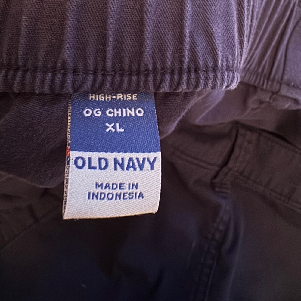 Old Navy Women's Dark Blue High Rise OG Chino Shorts size XL - Picture 6 of 7